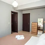 Gravanis Ir Pesádha