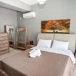 Gravanis Ir Villa Pesádha