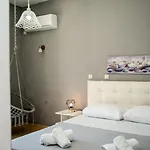 Gravanis Ir Willa *